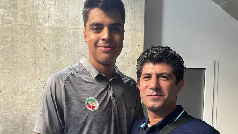 تکواندوکار کرمانی بر قله آسیا